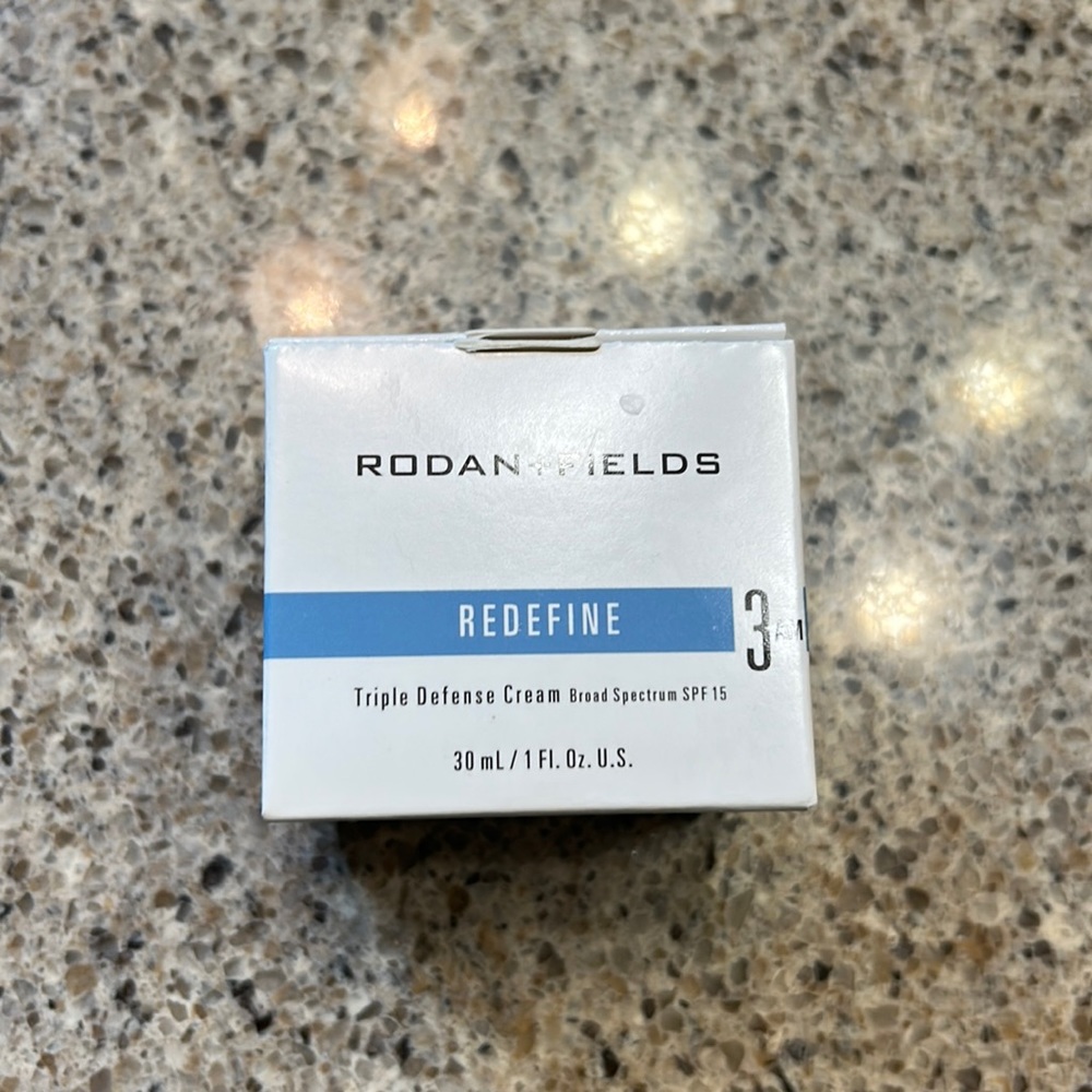 Rodan + Fields REDEFINE Triple Defense Cream Broad Spectrum AM SPF15